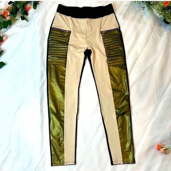 Flamingo Urban Pants - Flamingo Urban Contrast Panel Zipper Detail Faux Leather Moto Pants SzL